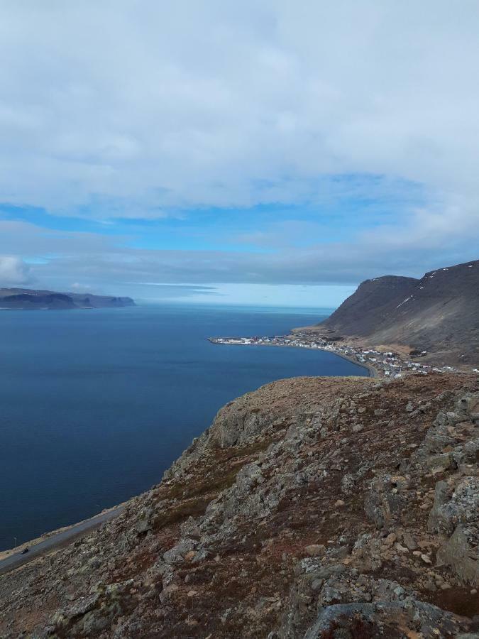 Sigtun 4 Daire Patreksfjordur Dış mekan fotoğraf